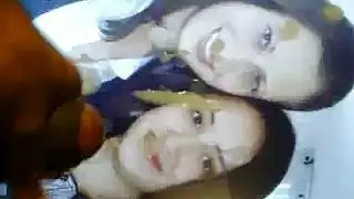 بعد ممارسة الجنس الجماعي اللذيذ ، يقوم الرجال الجياع بوضعهم بالإصبع في كس بعضهم البعض بعد ممارسة الجنس الجماعي اللذيذ ، يقوم الرجال الجياع بوضعهم بالإصبع في كس بعضهم البعض