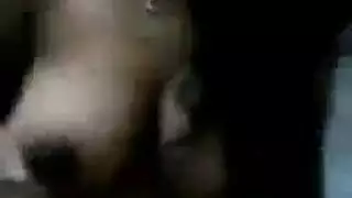 فاتنة مفلس تلعب مع صديقتها القذرة بينما تراقبها صديقته أثناء العمل فاتنة مفلس تلعب مع صديقتها القذرة بينما تراقبها صديقته أثناء العمل
