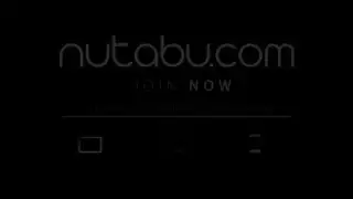 في أسخن نيك ثلاثي تلحس خصيتي صاحبها من الخلف وهو ينيك كس صديقها بالوضع الكلابي