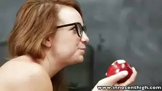 في سن المراهقة ركوب الخيل على الديك والملاعين اسلوب هزلي في سن المراهقة ركوب الخيل على الديك والملاعين اسلوب هزلي