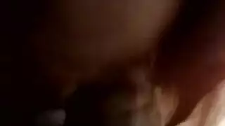 ربة منزل شقية تمتص بي بي سي خلال ليلة في الخارج