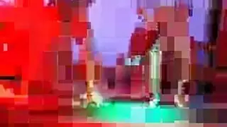 راقصات خنثى تجعل الغرباء سيئة راقصات خنثى تجعل الغرباء سيئة
