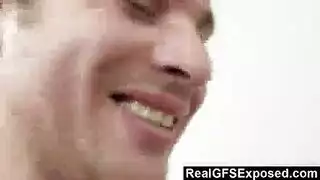 شقراء مدلكة فرك سائق التاكسي شقراء مدلكة فرك سائق التاكسي