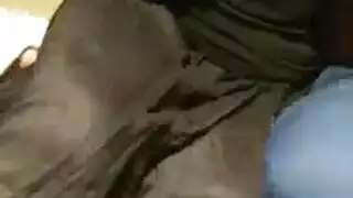 الزوجان الأثريان يختبران كيف تحب السحاقيات ممارسة الحب ، بينما تتأرجح الكاميرا الزوجان الأثريان يختبران كيف تحب السحاقيات ممارسة الحب ، بينما تتأرجح الكاميرا