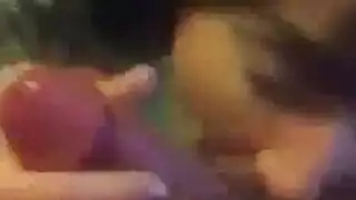 طالب البراغي المعلم في الغش في الغابة