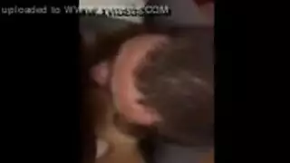 يمارس الولد الأسود والسمراء الجنس مع صديق ، بينما كلاهما تحت الطاولة يمارس الولد الأسود والسمراء الجنس مع صديق ، بينما كلاهما تحت الطاولة